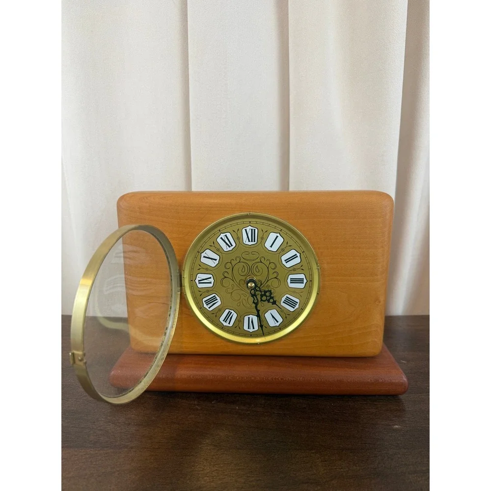 Hand Carved‎ Solid Wood Mid Century Modern Style Mantle Clock 9